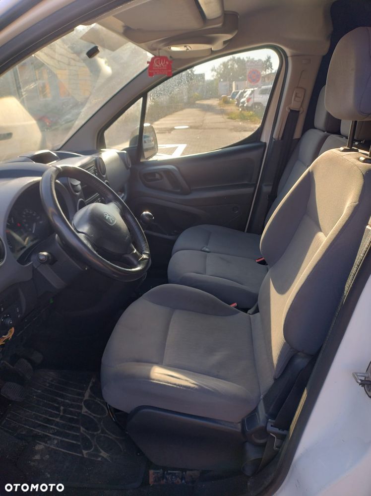 Peugeot PARTNER 1,6 HDi Active - 8