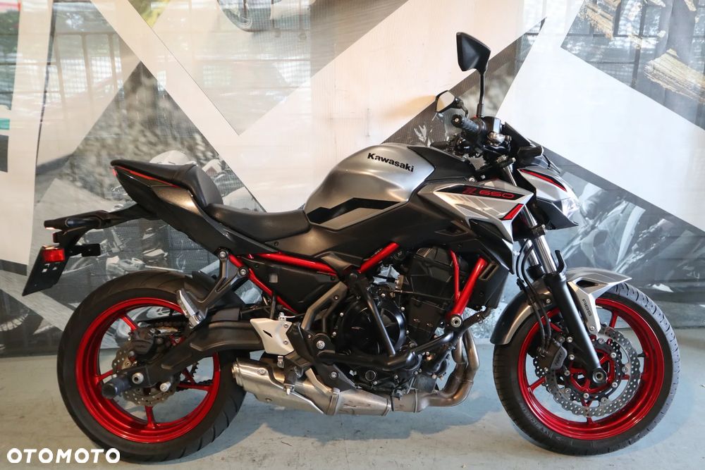 Kawasaki Z 650 - 22