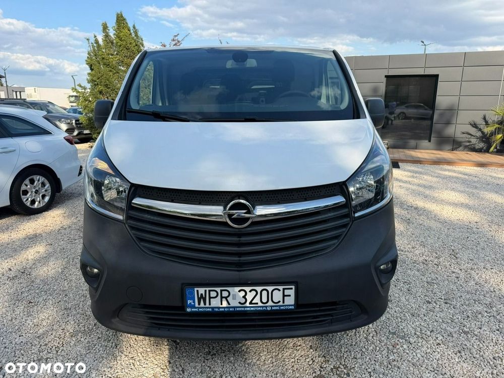 Opel Vivaro - 2