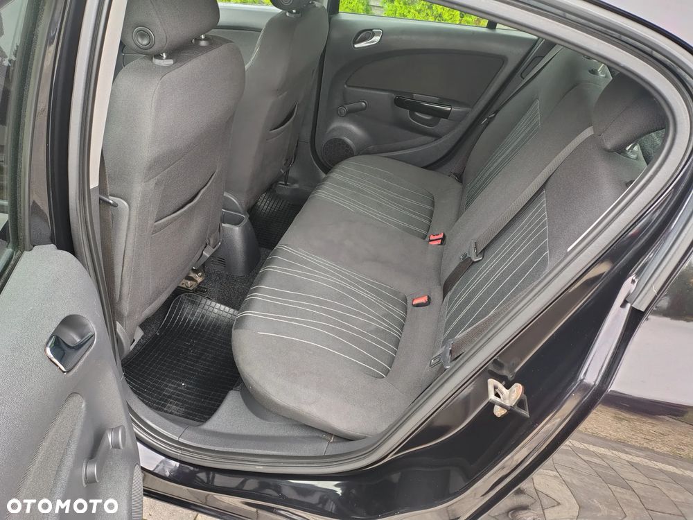 Opel Corsa - 11