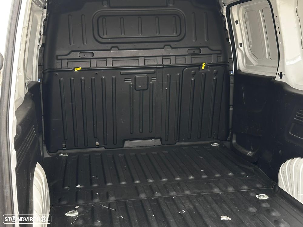 Peugeot Partner - 16