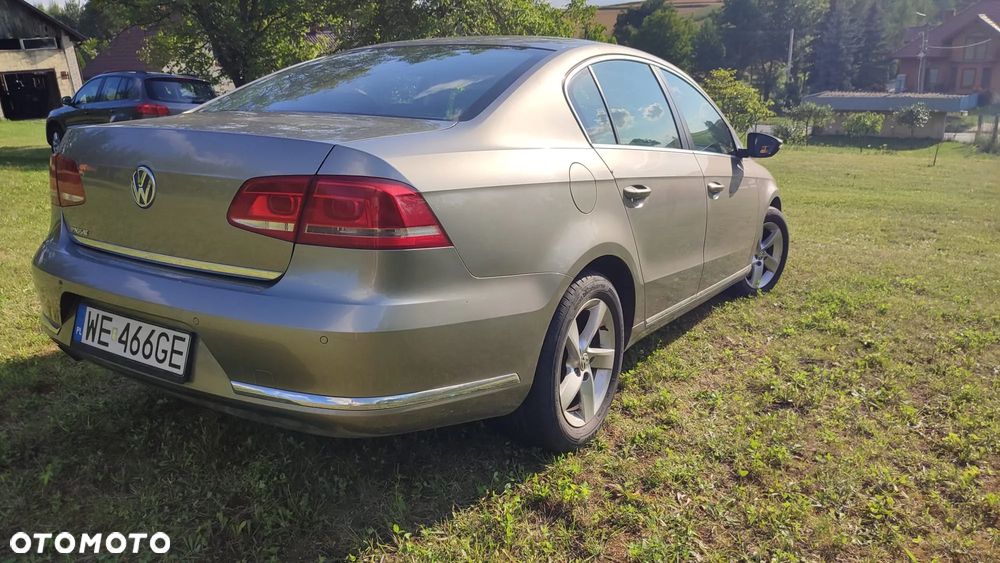 Volkswagen Passat 1.4 TSI Trendline - 14