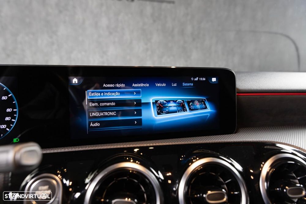 Mercedes-Benz A 250 e 8G-DCT AMG Line - 34