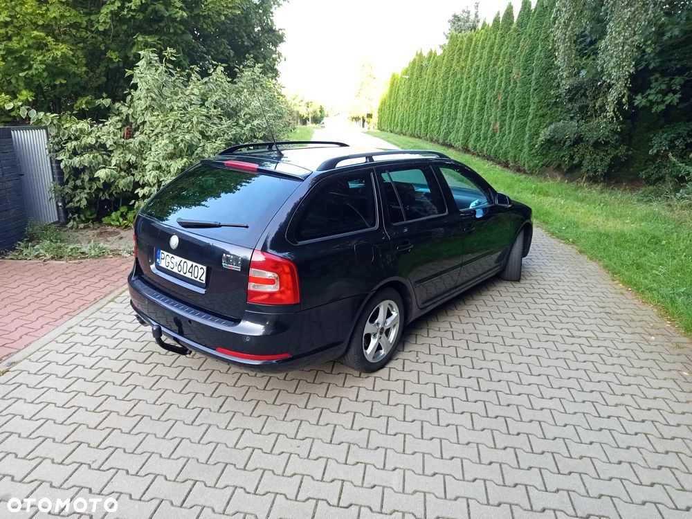Skoda Octavia 2.0 TDI RS - 8