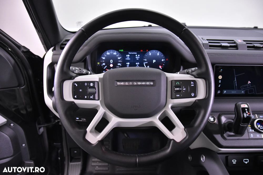 Land Rover Defender - 15