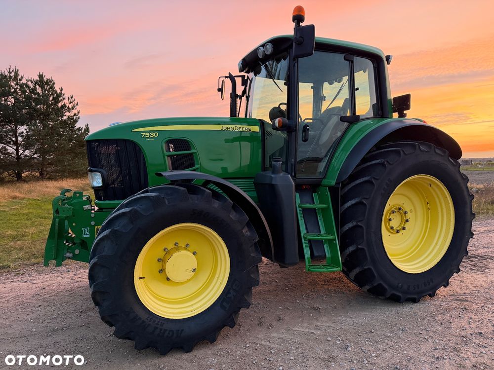 John Deere 7530 - 16