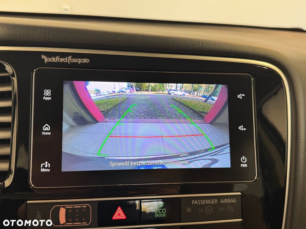 Mitsubishi Outlander - 14