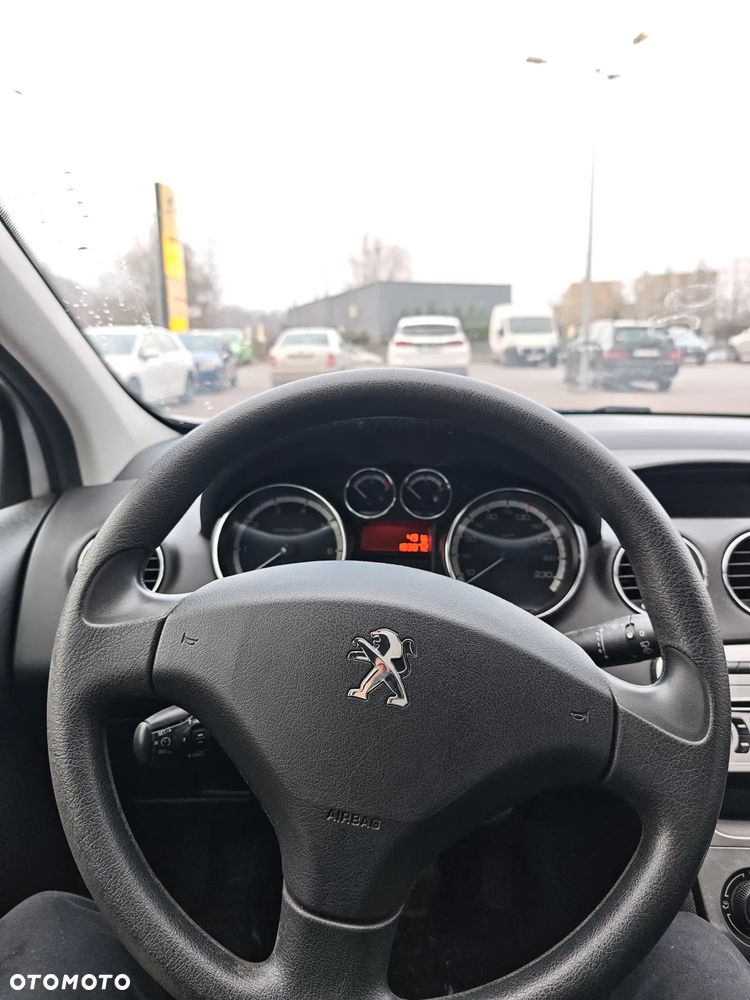 Peugeot 308 - 6