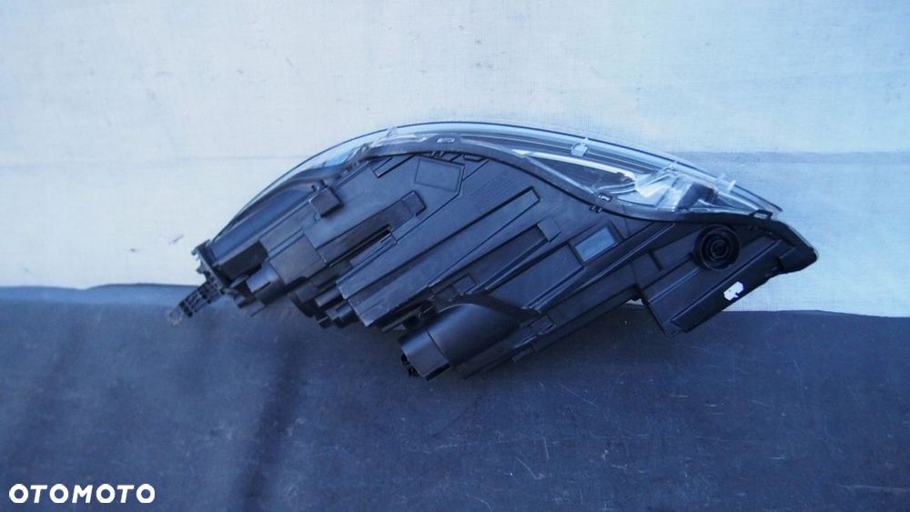 lampa ford kuga mk4 oe 90187826 (prawa) - 12