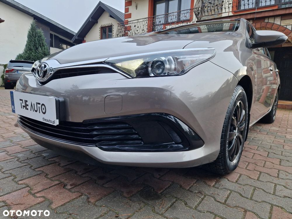 Toyota Auris 1.6 Active - 2