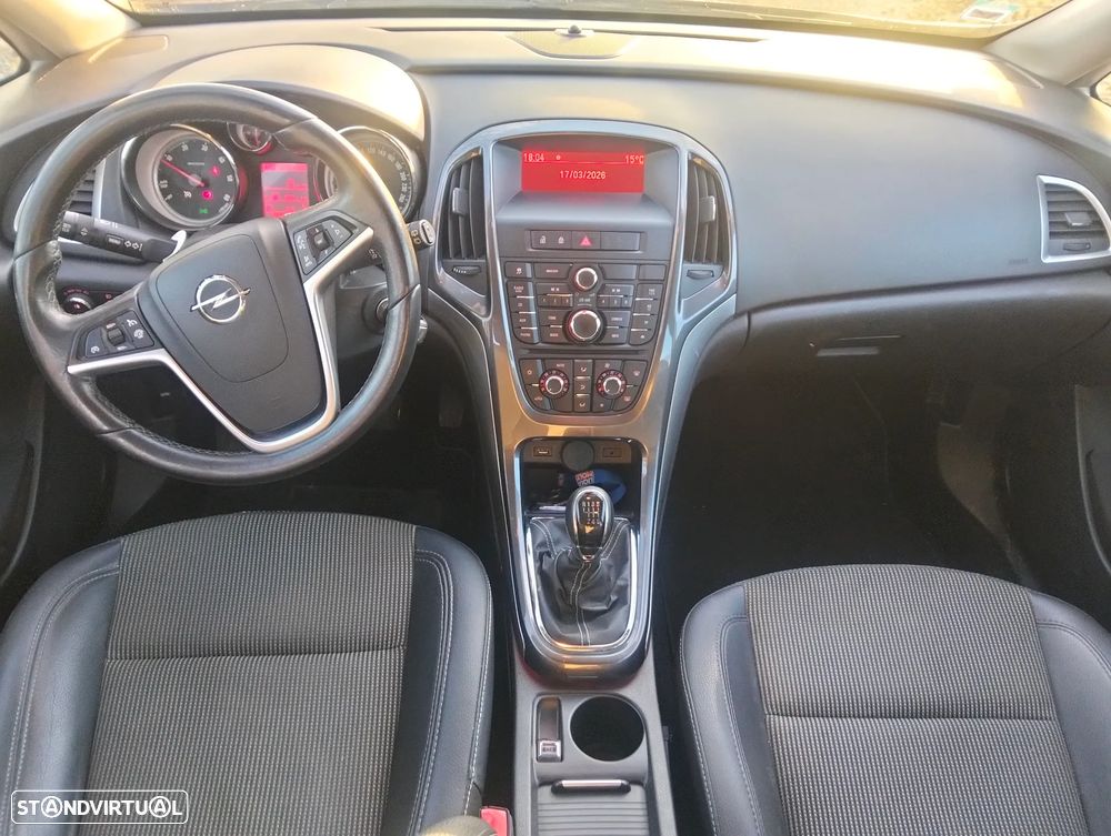 Opel Astra Sports Tourer - 5