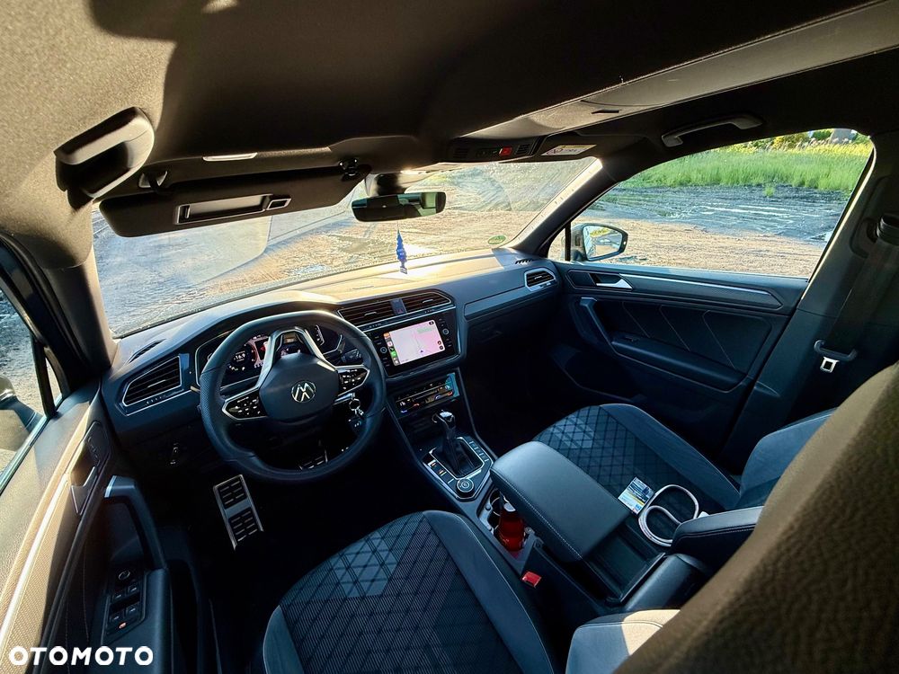 Volkswagen Tiguan 2.0 TDI SCR 4MotION DSG R-Line - 18