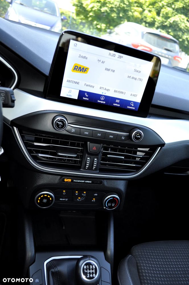 Ford Focus - 34