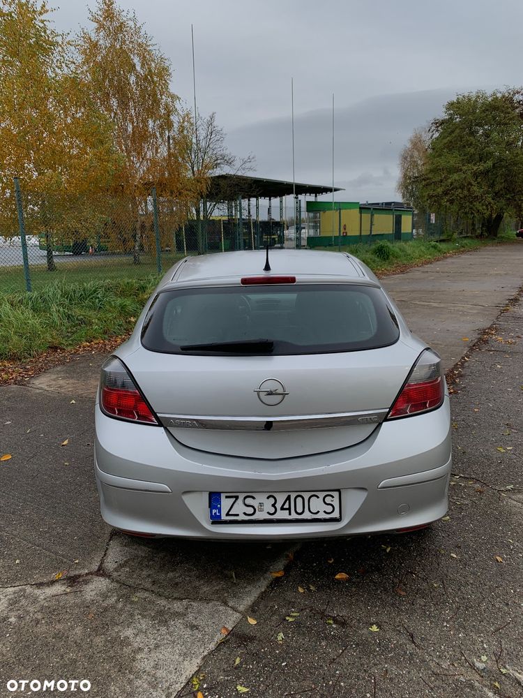 Opel Astra GTC 1.6 Cosmo - 7