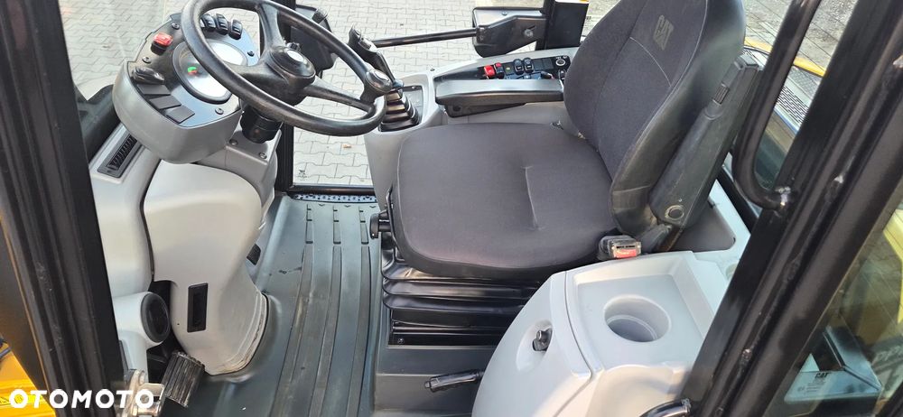 Caterpillar 906M 2016 rok 4700Mtg centralne smarowanie z Niemiec! - 14