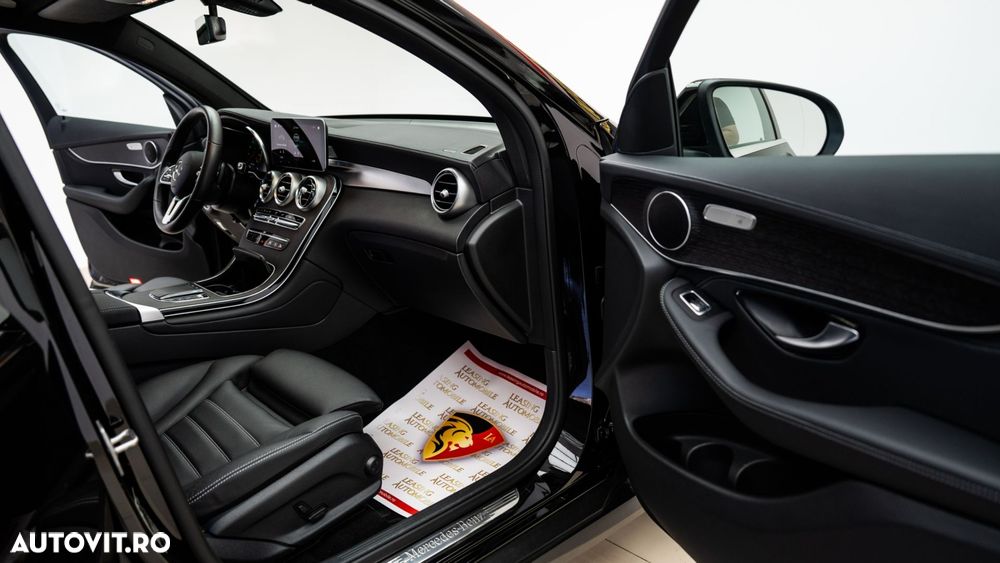 Mercedes-Benz GLC Coupe 300 de 4Matic 9G-TRONIC - 17