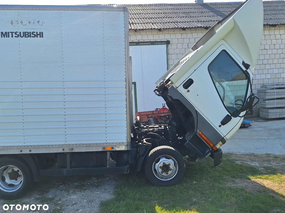Mitsubishi Canter - 5