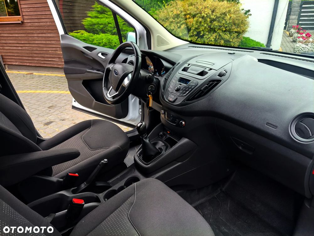 Ford Transit Courier Basis - 26