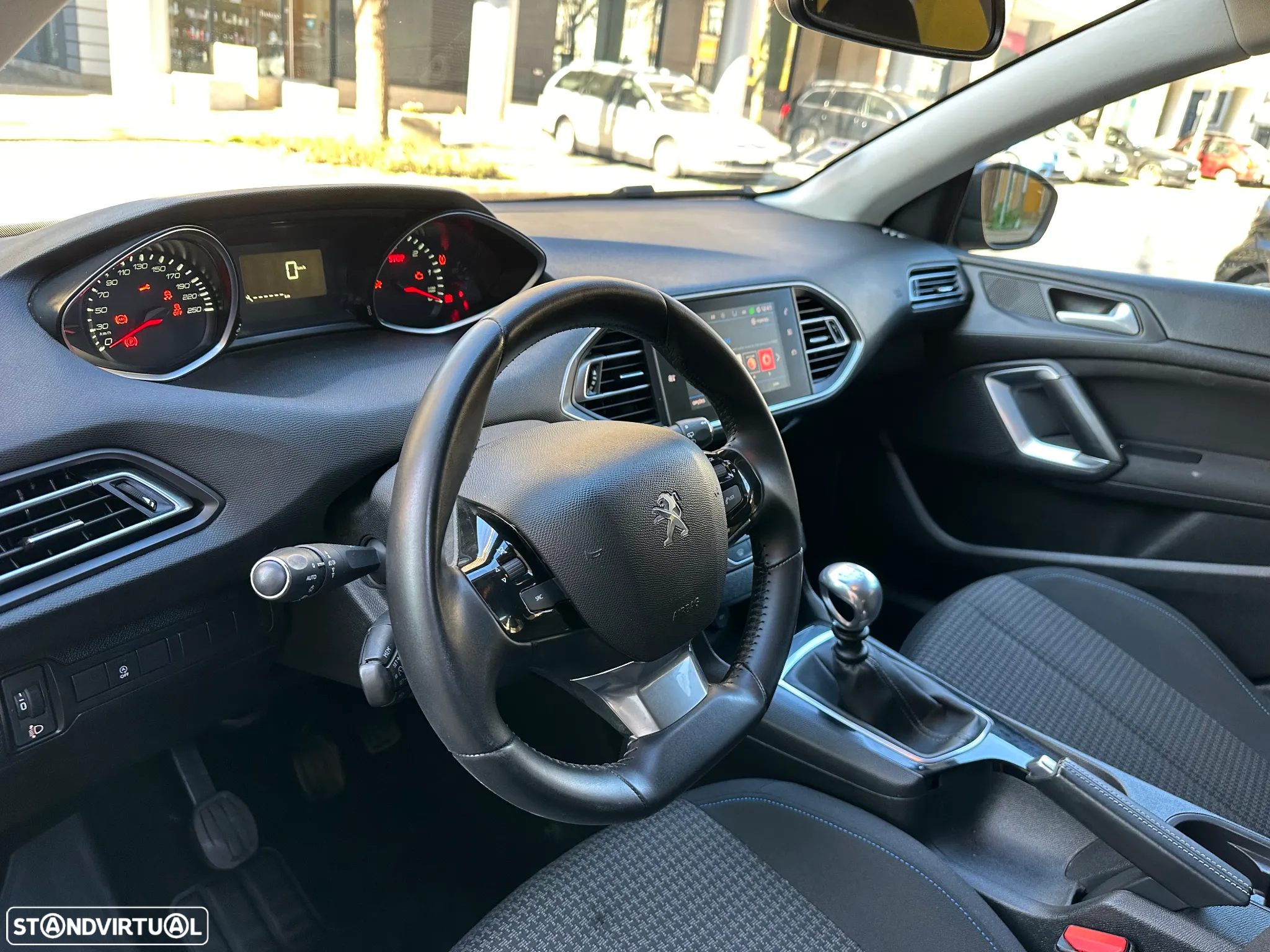 Peugeot 308 1.5 BlueHDi Style - 12