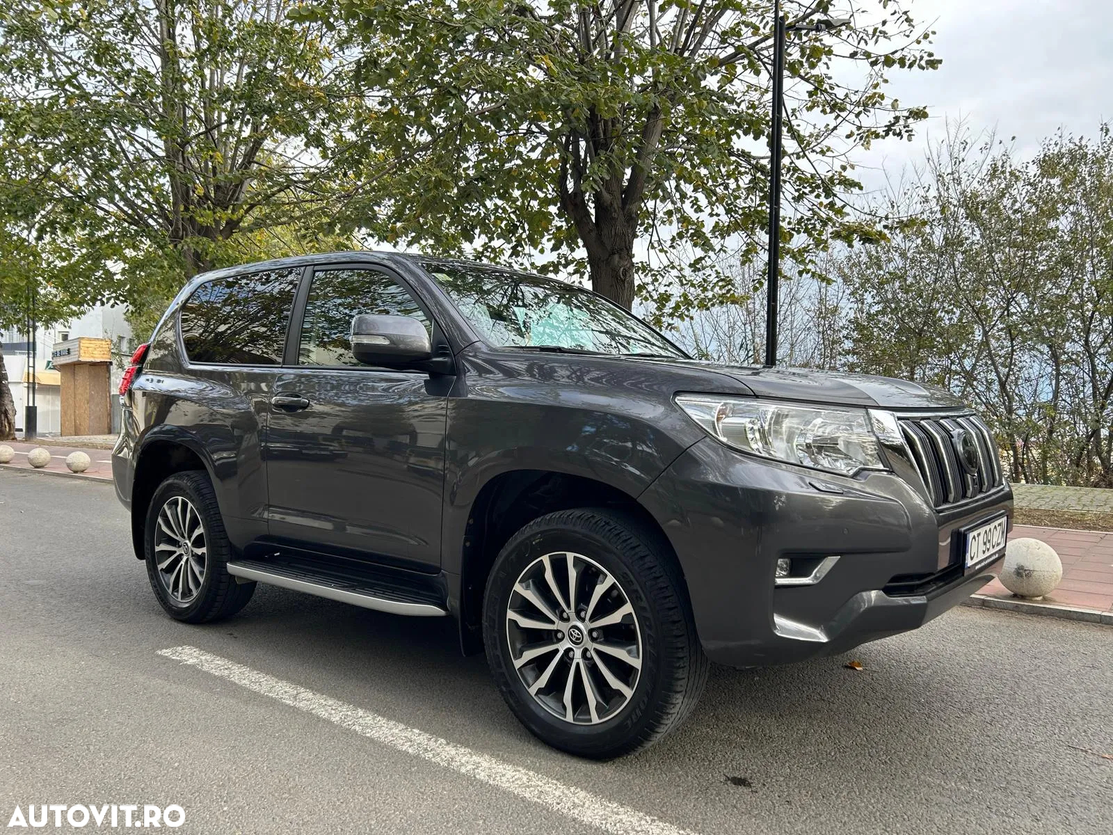 Toyota Land Cruiser 2.8l Turbo D-4D A/T Executive - 3