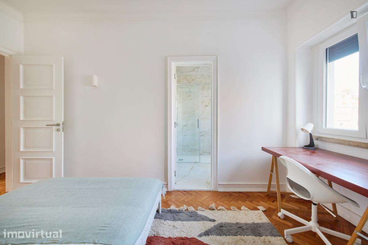 Quarto - localizado em Entrecampos Lisbon - Grande imagem: 5/43