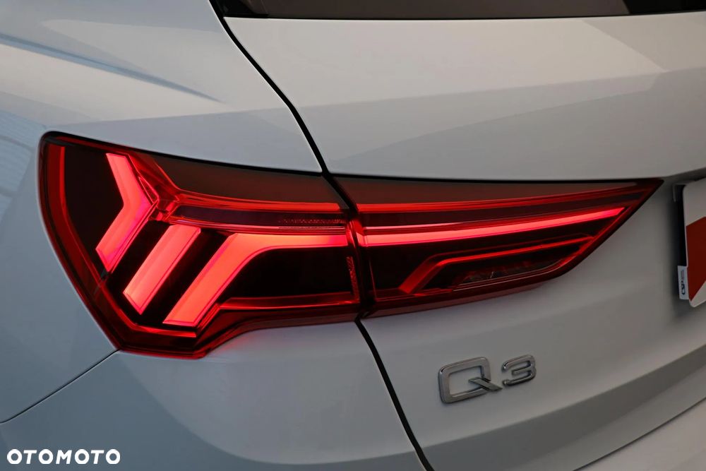 Audi Q3 35 TFSI Advanced S tronic - 5