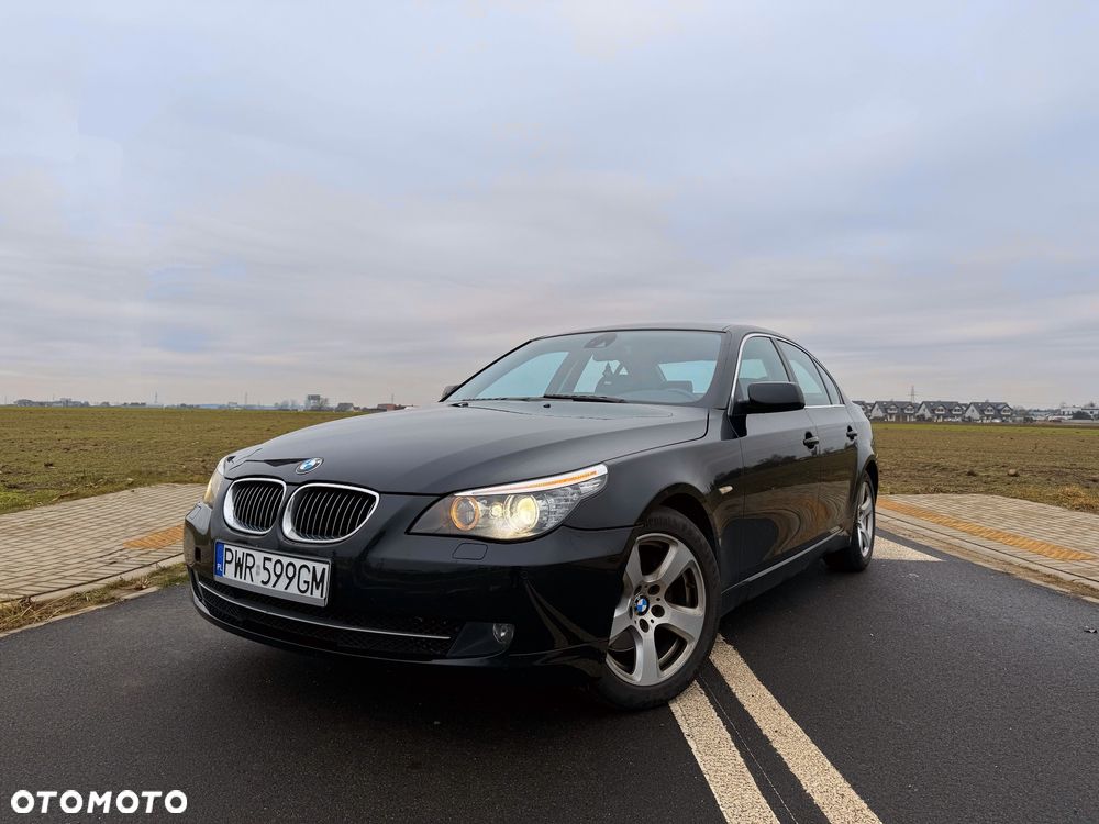 BMW Seria 5 525i Edition Exclusive - 1