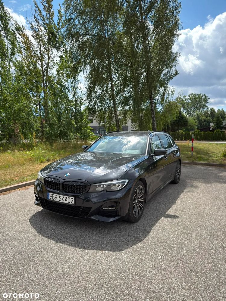 BMW Seria 3 318i M Sport - 4