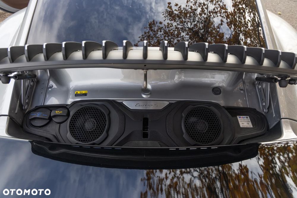 Porsche 911 Turbo S - 19