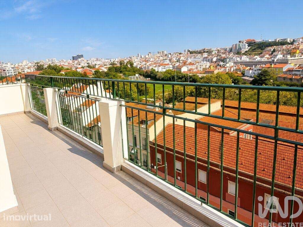 Apartamento T3 em Arroios de 105,00 m2 - Grande imagem: 2/26