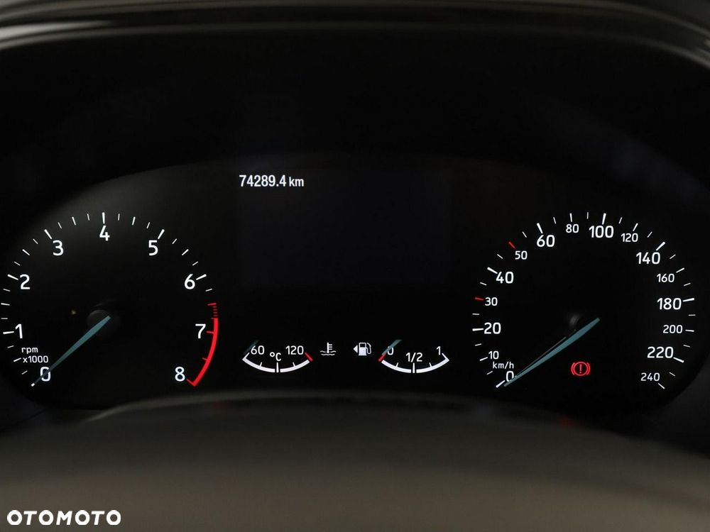 Ford Focus 1.0 EcoBoost Hybrid ST-LINE - 23
