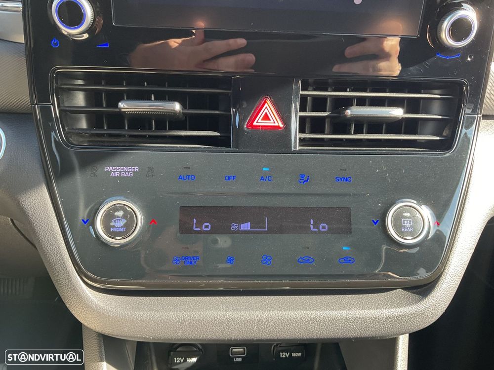 Hyundai Ioniq 1.6 GDI HEV - 31