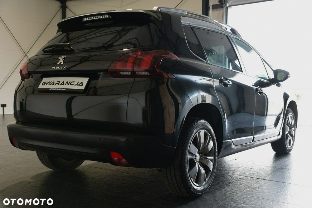 Peugeot 2008 1.2 Pure Tech Style - 8