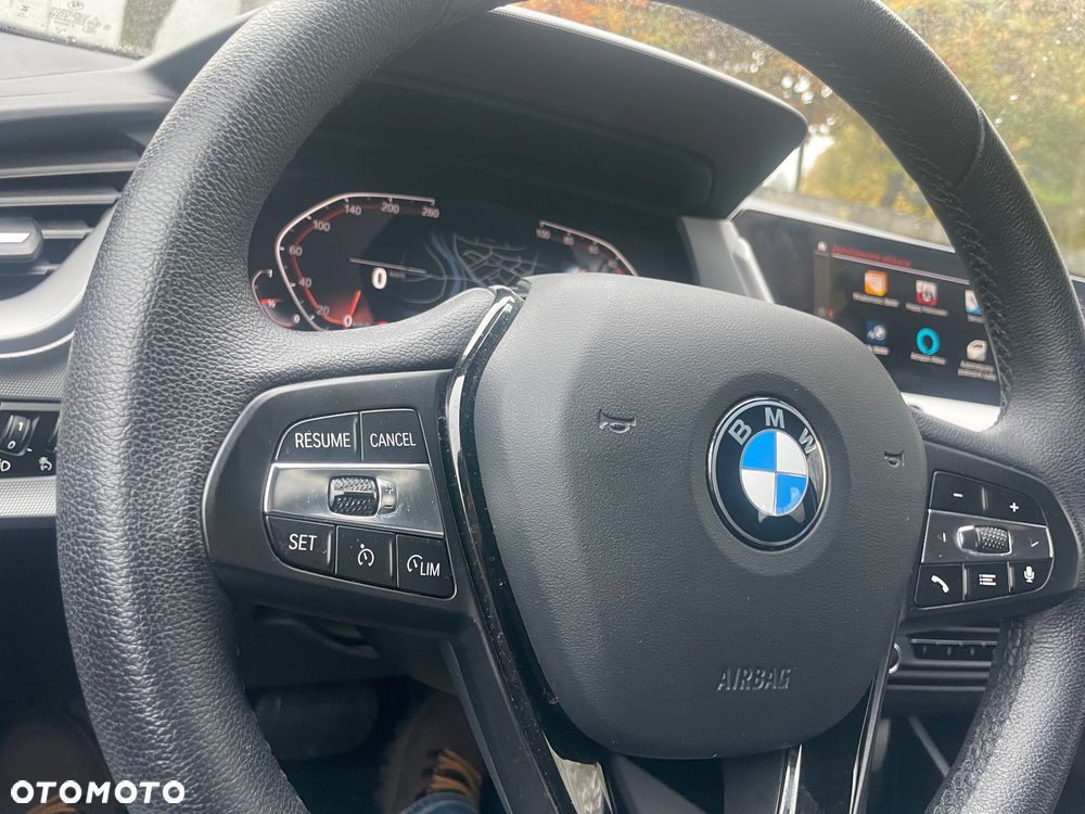 BMW Seria 1 116d Sport Line - 33