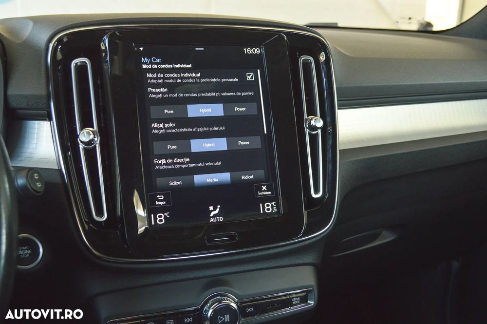 Volvo XC 40 Recharge T4 Twin Engine AT7 Inscription Expression - 20