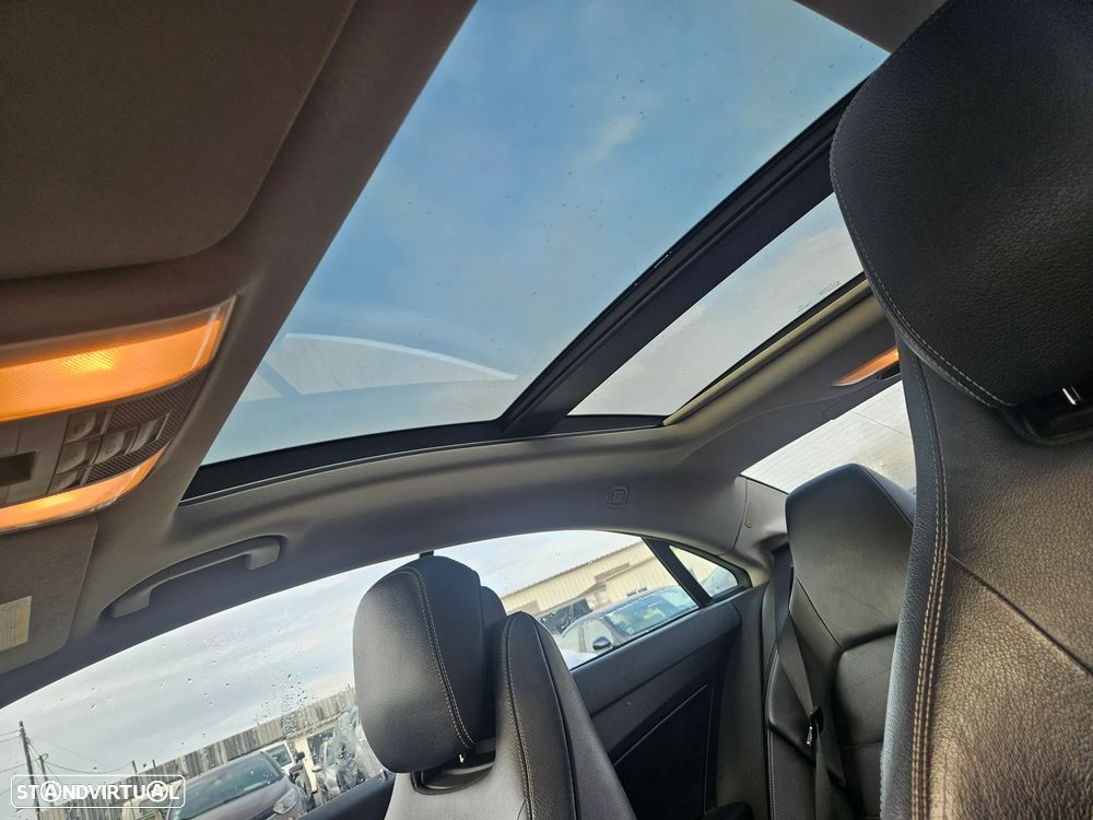 Mercedes-Benz E 250 CDi Avantgarde BlueEfficiency Auto - 13