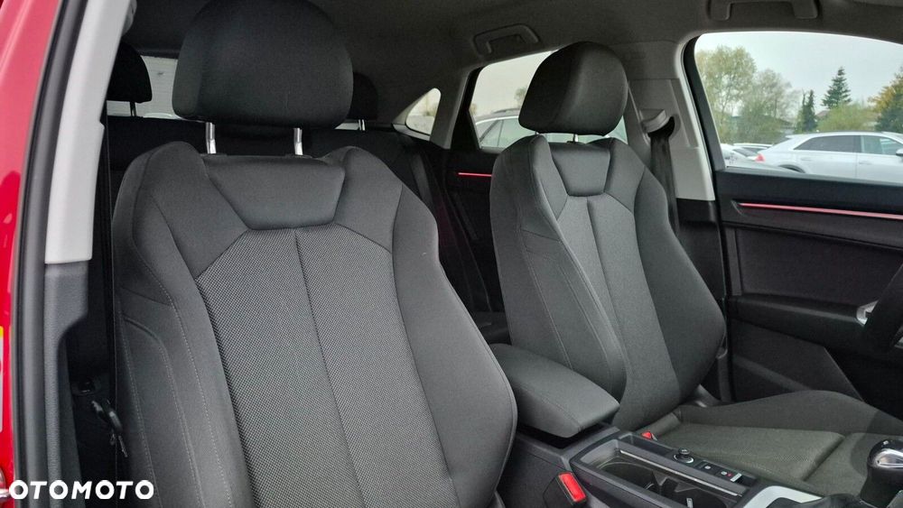 Audi Q3 Sportback - 10