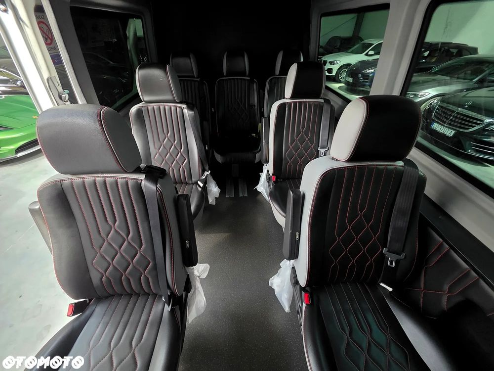 Mercedes-Benz SPRINTER 317CDI 9 OSÓB VIP - 24