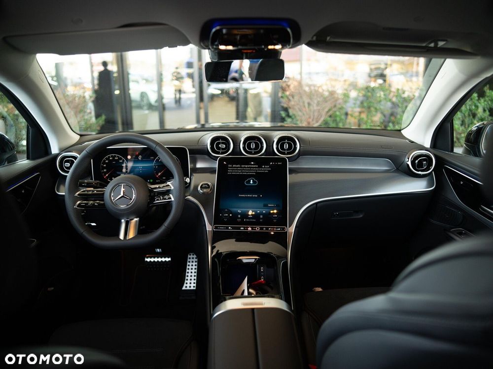Mercedes-Benz GLC - 17