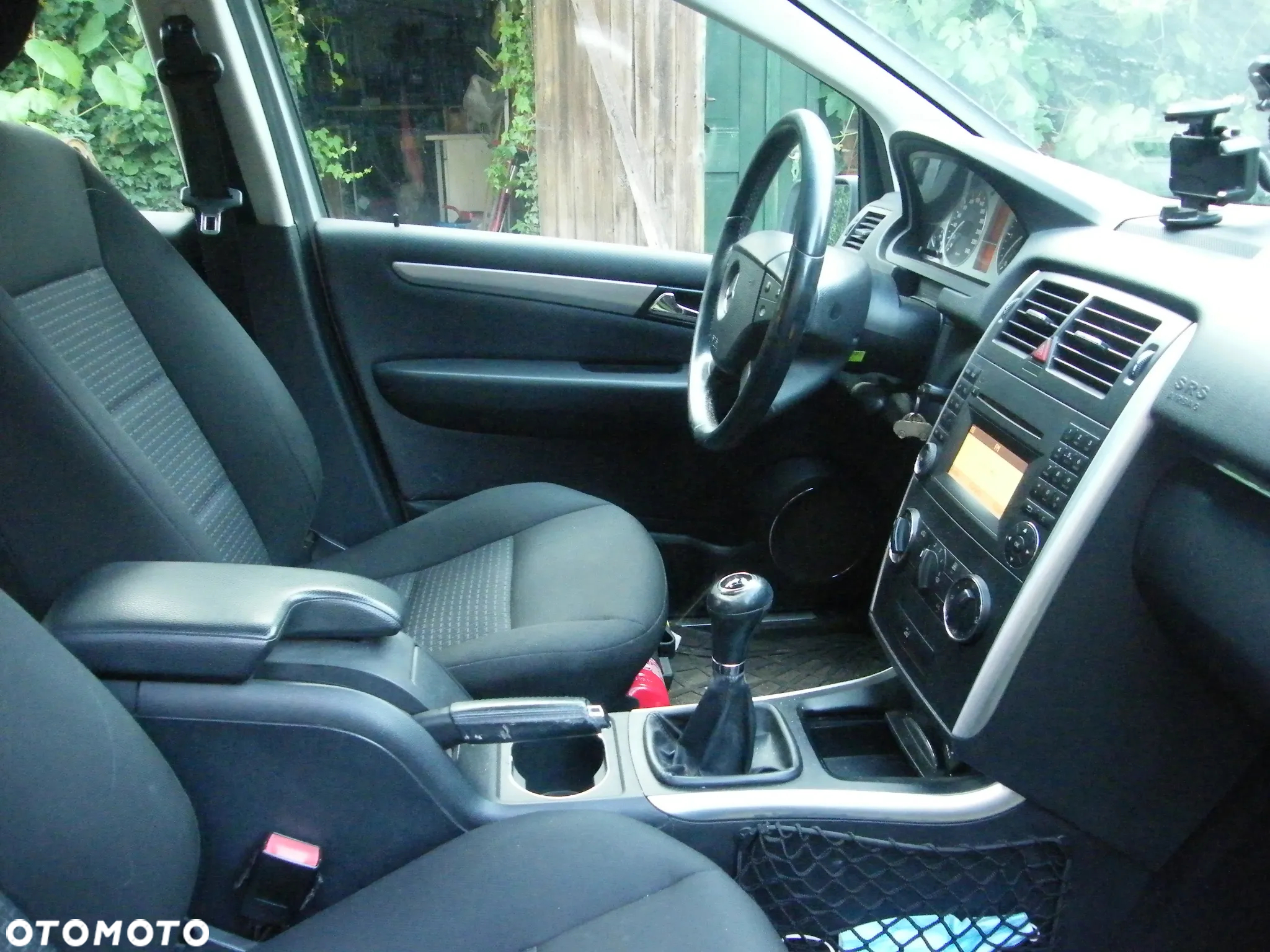 Mercedes-Benz Klasa B 180 CDI - 14