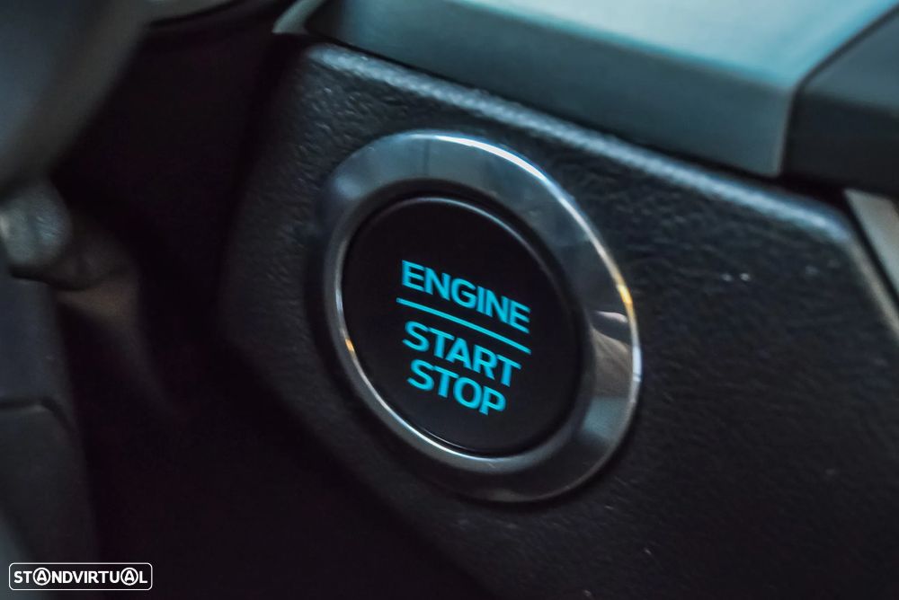 Ford Focus SW 1.0 EcoBoost MHEV ST-Line - 24