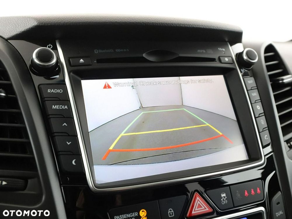 Hyundai i30 1.6 T GDI Turbo - 25