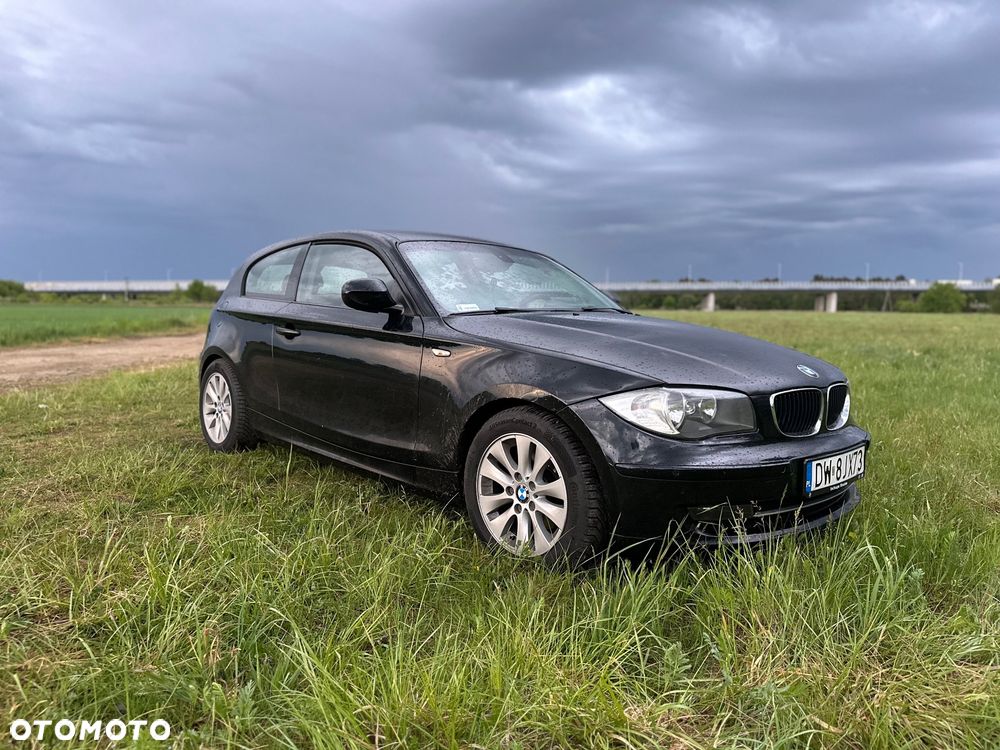 BMW 1 серии E81/E87 (2004-2013) 118d Sport Line, 2011