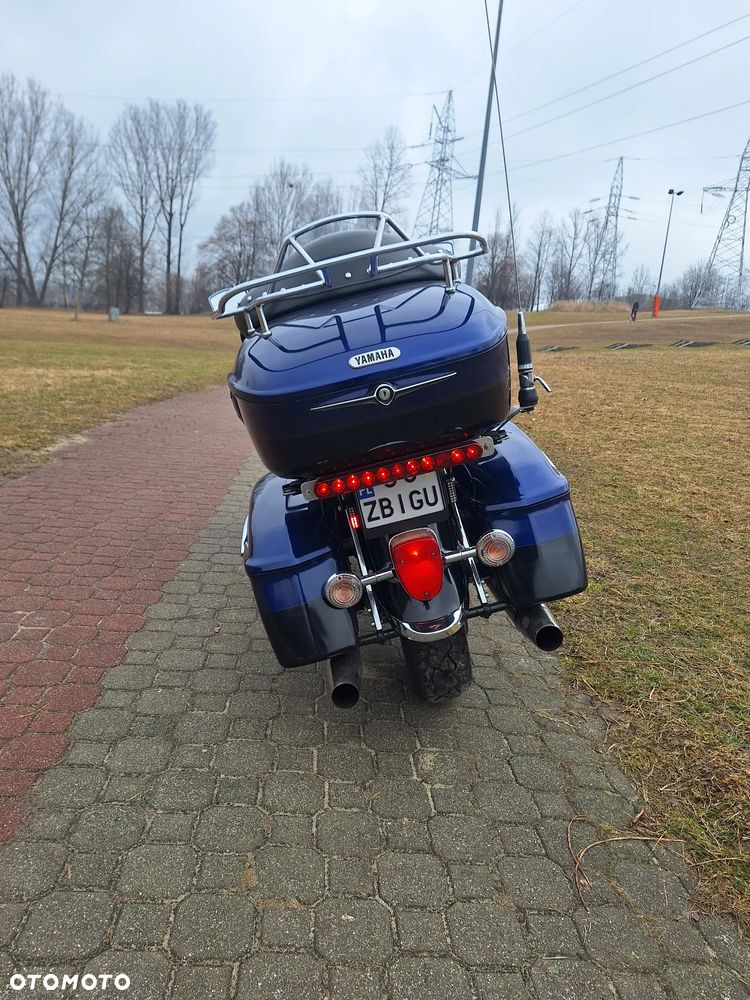 Yamaha Venture - 4