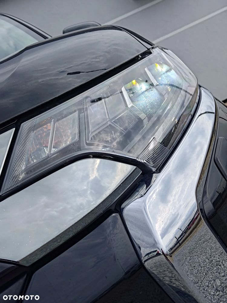 Mitsubishi Outlander - 8