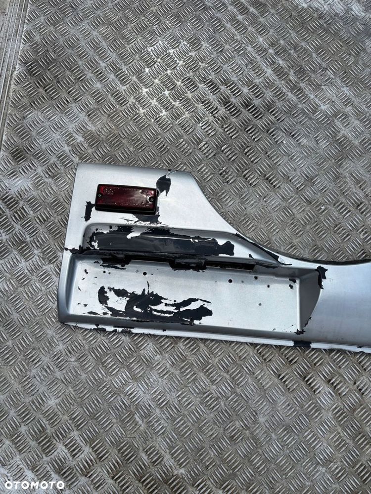 toyota rav4 blenda osłona obudowa klapy bagażnika 76811-42020 - 2