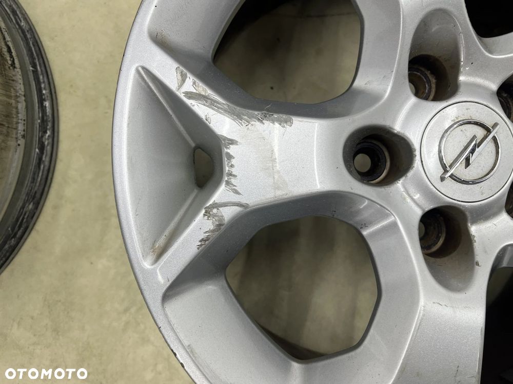 Felga Opel Zafira B Astra G H Vectra C Meriva 6,5jx16 ET37 5x110 felgi aluminiowe r16 cali KOMPLET 1 - 11
