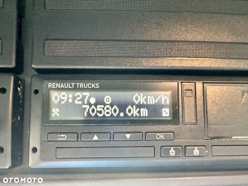 Renault C 380 6X4 - 20