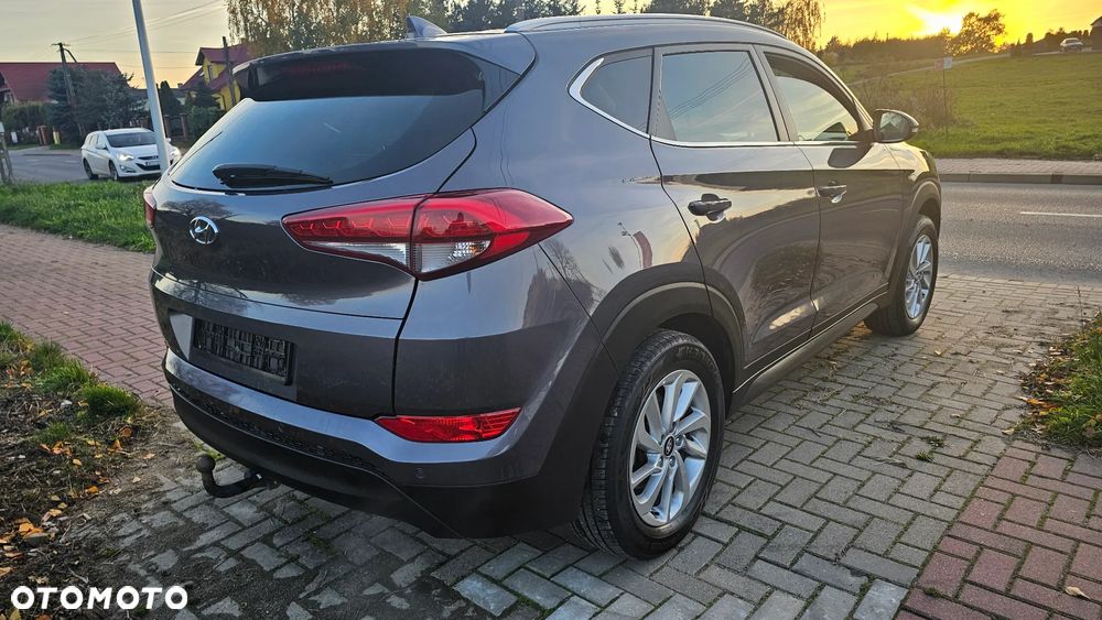 Hyundai Tucson blue 1.6 GDi 2WD Navi - 9