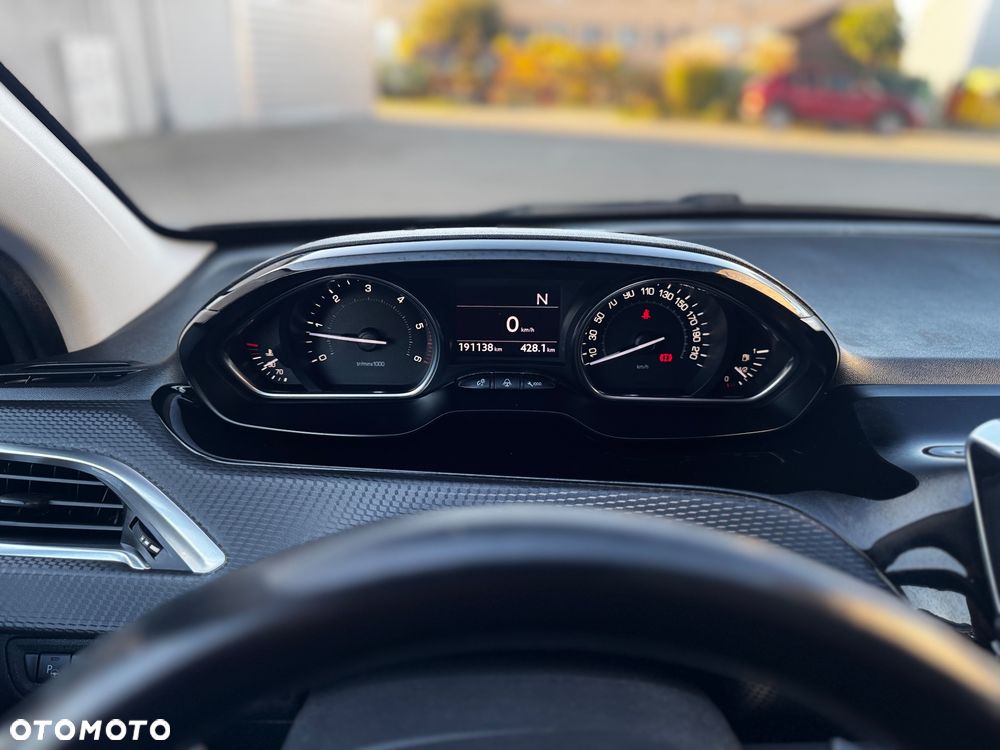 Peugeot 2008 - 20